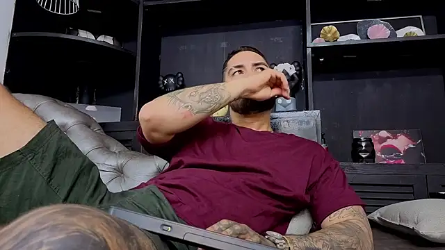 matteosantos webkamerás műsora