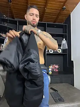 matteosantos webkamerás műsora