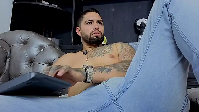 matteosantos webkamerás műsora