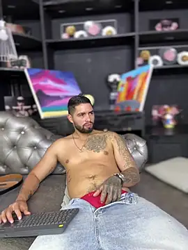 matteosantos Adlı Modelin Web Kamerası Şovu