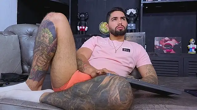 matteosantos Шоу с уебкамера