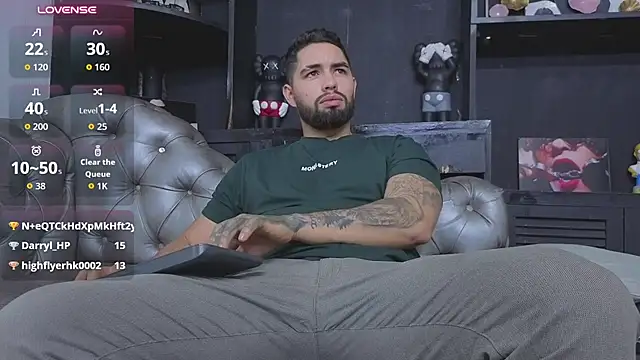 matteosantos' Webcam Show