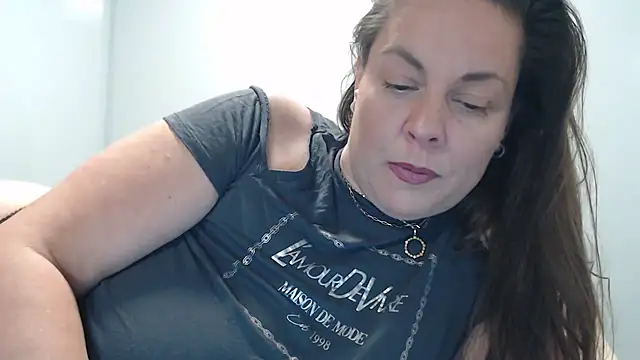 fulloferotic live XXX chat