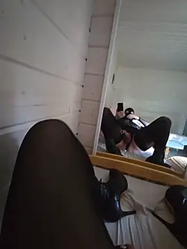 Piercedspandexcd Webcam Show