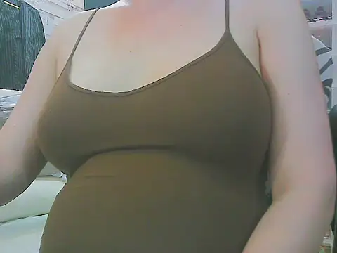 keepmepregnantTのウェブカメラショー