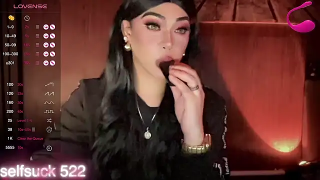 הופעת וובקא ם של madam_agnes1