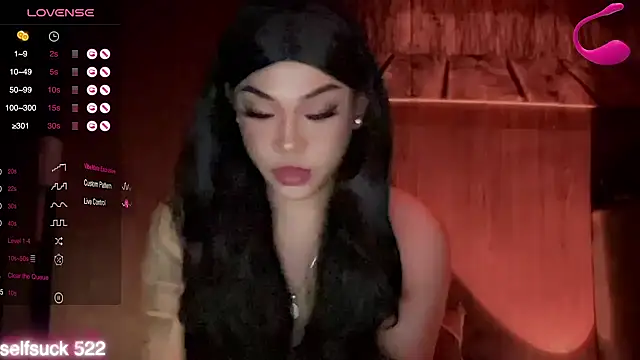 madam_agnes1's Webcam Show