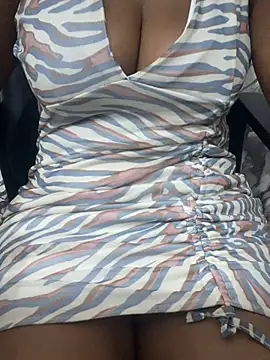 Millie246 – Naživo XXX chat