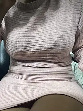 Millie246's Live XXX Chat