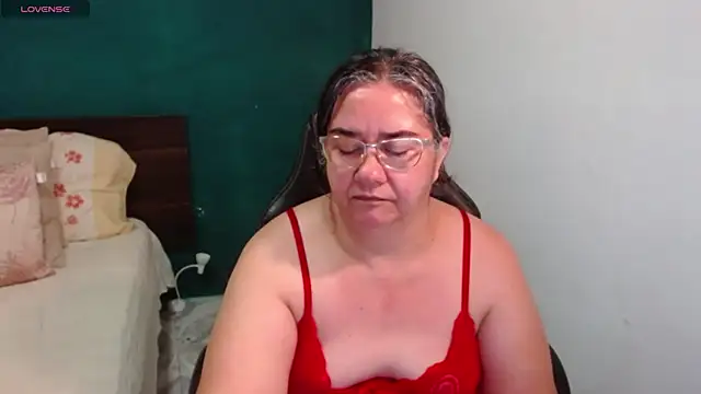 scaelettdubois Adlı Modelin Canlı XXX Sohbeti