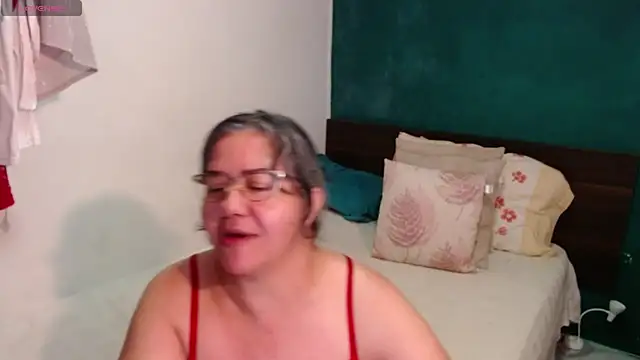 scaelettdubois Adlı Modelin Canlı XXX Sohbeti