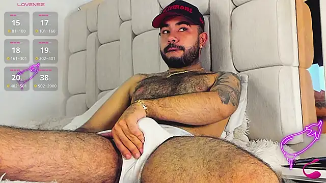 XXX chat uživo modela Jampool19