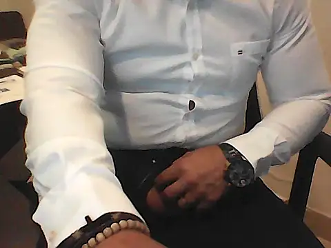 Kalel17073 Show in webcam