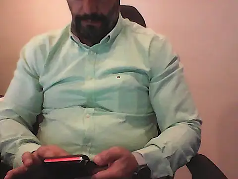 Kalel17073 Adlı Modelin Canlı XXX Sohbeti