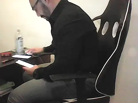 Yorel1109- Webcam-Show