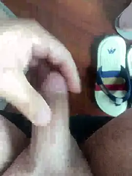 Yorel1109- Show in webcam
