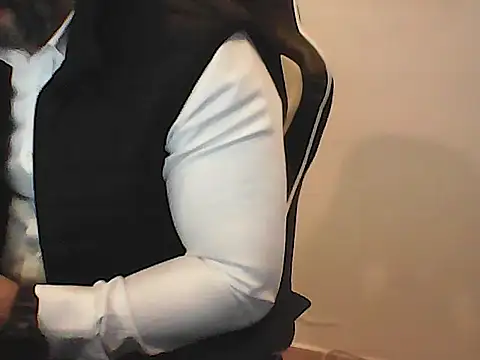 Yorel1109- Show in webcam
