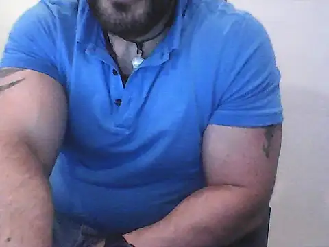 Yorel1109- Show in webcam