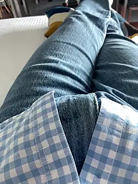 Yorel1109- webkamerás műsora