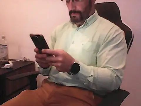 Yorel1109-'s Webcam Show