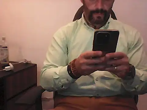 Yorel1109- Webcam-Show