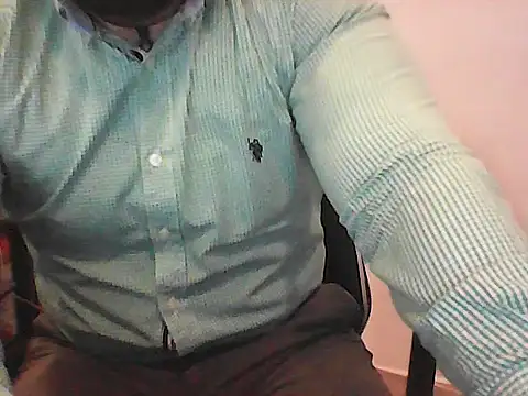 Yorel1109- Show in webcam