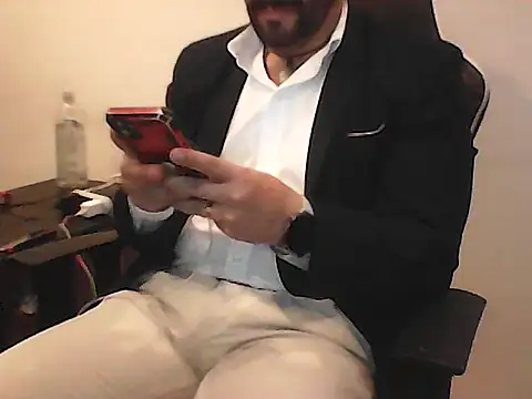 Yorel1109- Show in webcam