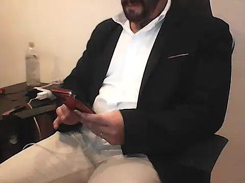 צ'אט XXX בשידור חי של Yorel1109-