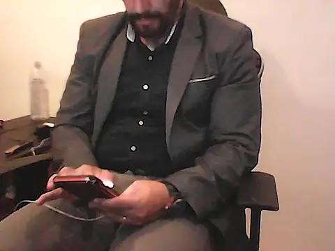Yorel1109- Show in webcam