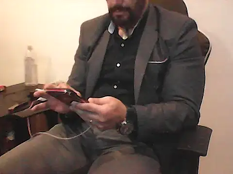 Yorel1109- Show in webcam