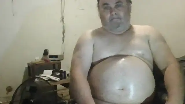 jamestexas Show in webcam