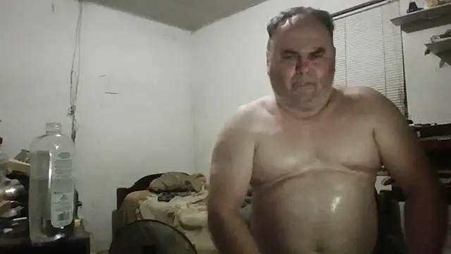 jamestexas Show in webcam
