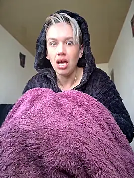 Онлайн чат XXX MARILYNMADELENAKOVANOVA