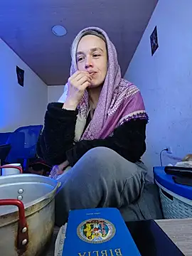 MARILYNKOVANOVA লাইভ XXX চ্যাট