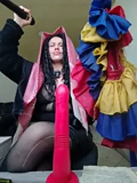 XXX chat uživo modela MARILYNKOVANOVA