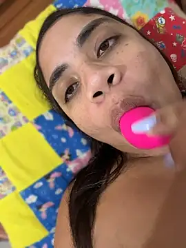 Morenacarioca3 Adlı Modelin Canlı XXX Sohbeti