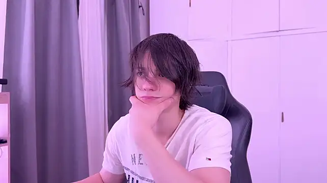 SasukeUhchiaa – webcam-show