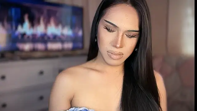 Ts_glamxx live XXX chat