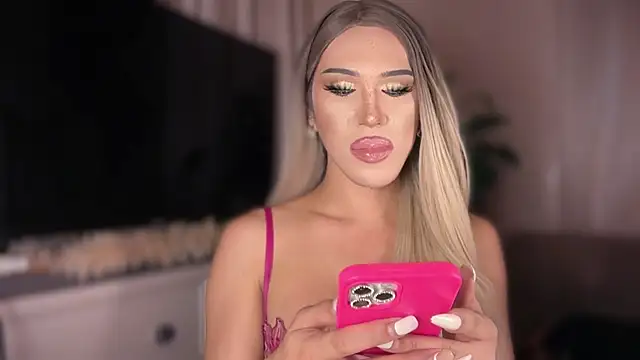 Ts_glamxx Show in webcam