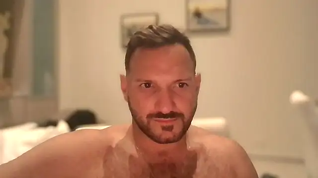 JonJ0 – Kamerová šou