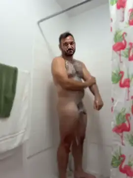 JonJ0: διαδικτυακό σόου στην κάμερα