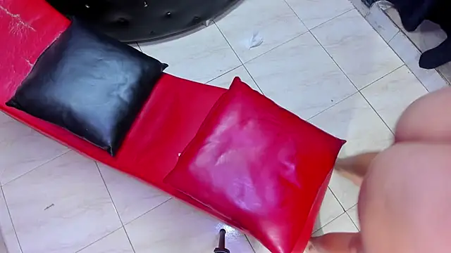 Pertunjukan Kamera Web miacam-hot