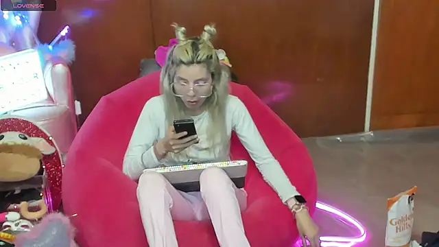 Skinygirl Webcam-Show