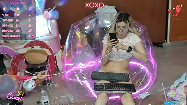 Webkamerová show Skinygirl