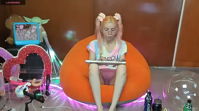 Skinygirl Webcam show