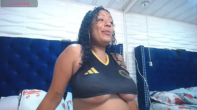 SalmaTits Webcam-Show
