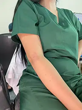 הופעת וובקאם של Angela_my