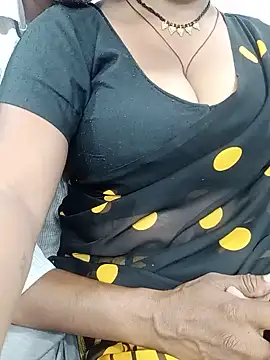 Sweet-wife's Webcam Show