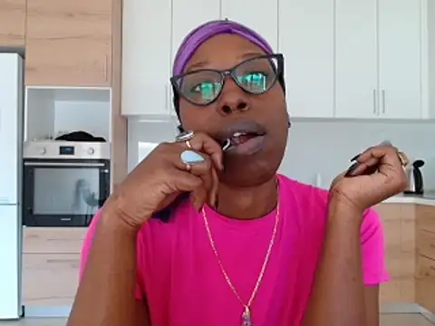 MasterIndigo's Live XXX Chat