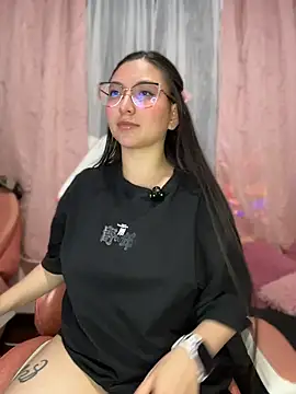 Онлайн чат XXX lucy_neil